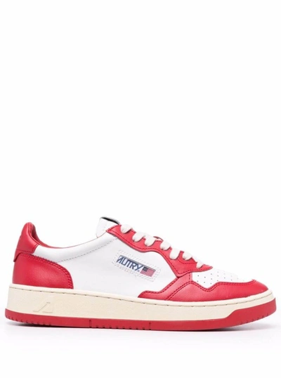 AUTRY RED AND WHITE 'MEDALIST' LOW TOP SNEAKERS IN COW LEATHER