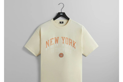 Pre-owned Kith New York Knicks Ny To The World Vintage Tee Sandrift