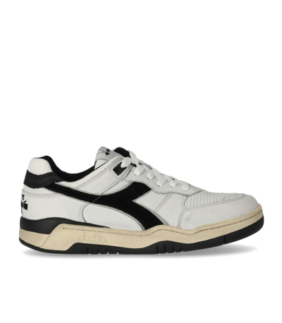 Diadora B.560 Used Trainers In White