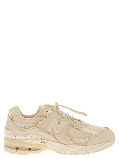 New Balance 2002 Sneakers Lifestyle In Sand
