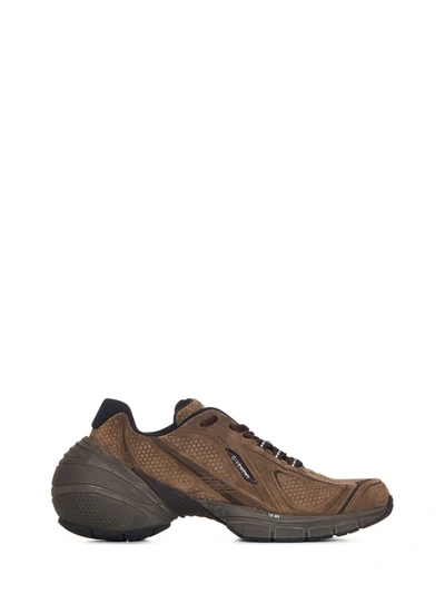 Givenchy Tk-mx Runner Sneakers In Marrone