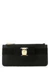 FERRAGAMO SALVATORE FERRAGAMO WOMAN BLACK LEATHER COIN PURSUE