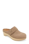 GENTLE SOULS BY KENNETH COLE HENLEY CLOG