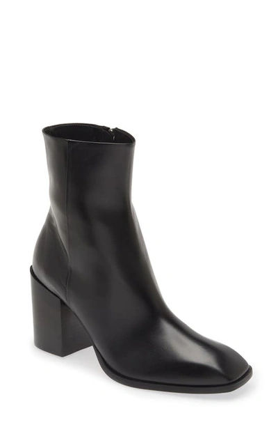 Aeyde Leandra Leather Ankle Boots In Black