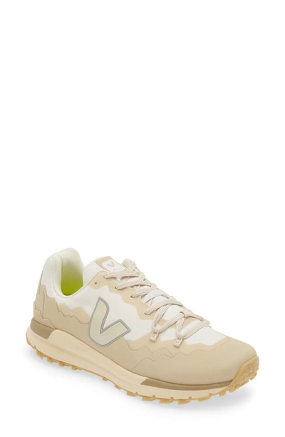 Veja Fitz Roy Trek-shell Low Top Sneakers In Gravel Pierre Almond