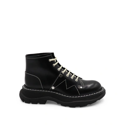 Alexander Mcqueen Tread Lace-up Boots In Black Ivory Silver