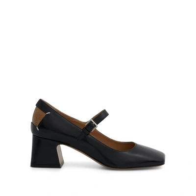 Maison Margiela Block-heel Court Shoes In Black