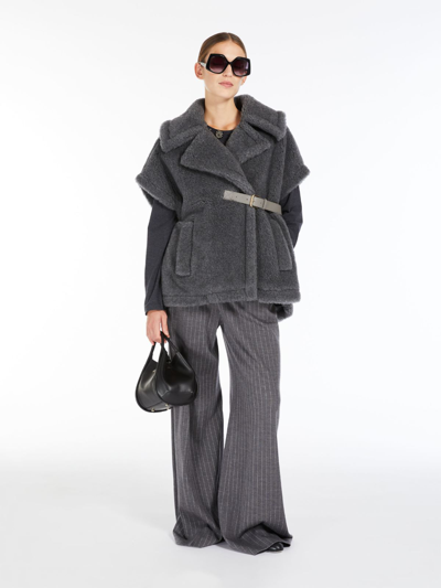 Max Mara Abavo Wool-cashmere Teddy Cape In Grigio_scuro