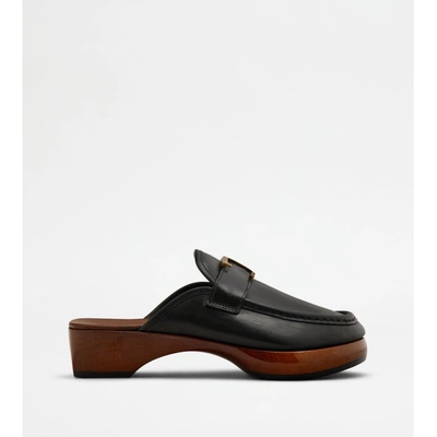 Tod's Mules In Leather In Black