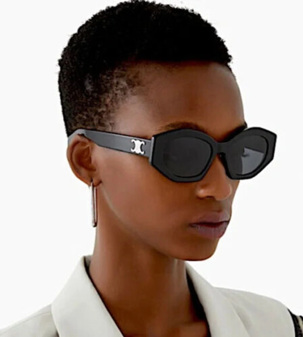 New Celine Sunglasses CL40238U 01A, Triomphe, Black, Authentic $550 celine-cl40238u-01a-55-19-  main image 4