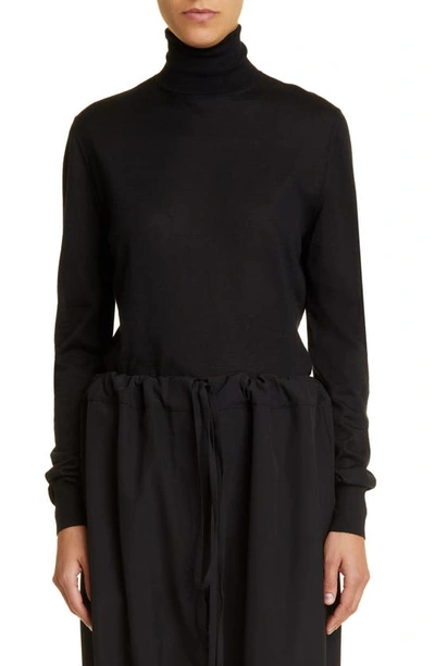 The Row Eva Cashmere Turtleneck Jumper In Black