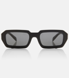 Prada Eckige Sonnenbrille In Schwarz