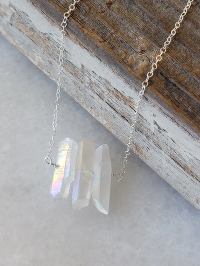 A Blonde And Her Bag Three Raw Rainbow Quartz Crystal Pendant Necklace In Gold In Multi