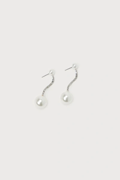 Lulus Stunning Design Silver Pearl Rhinestone Drop Earrings