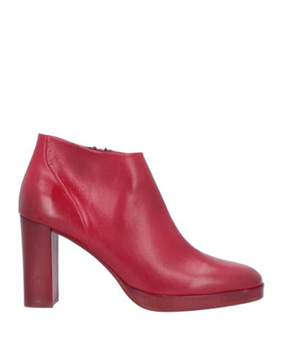 Zinda Woman Ankle Boots Red Size 7 Soft Leather