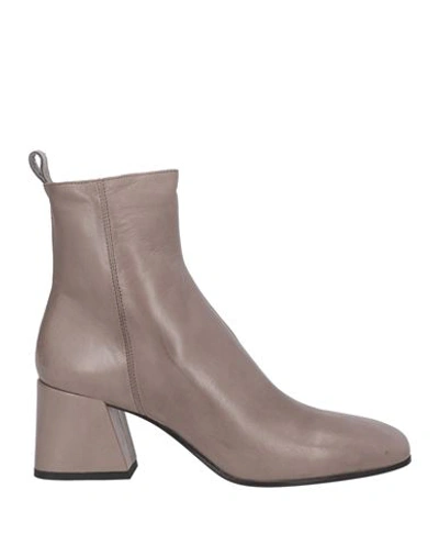 Pomme D'or Woman Ankle Boots Taupe Size 10 Soft Leather In Grey