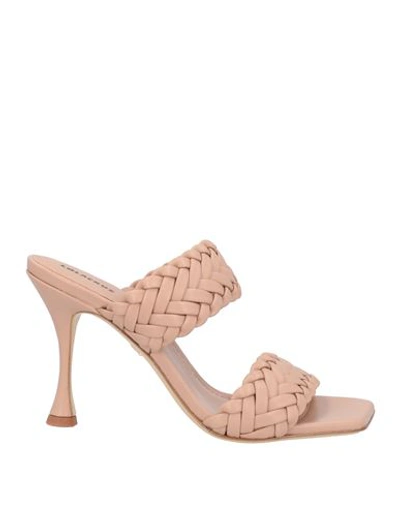 Lola Cruz Sandals In Pink