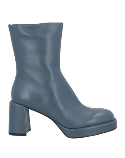 Jeannot Woman Ankle Boots Slate Blue Size 8 Soft Leather