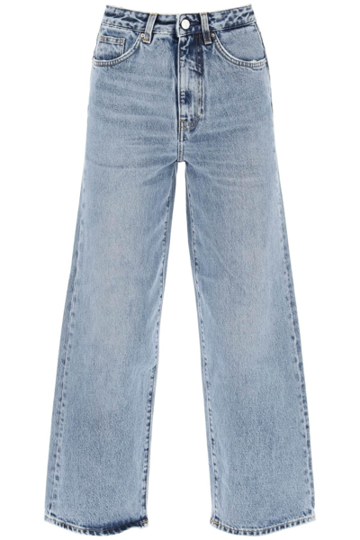 Totême Twisted Seam Cropped Jeans In Blue