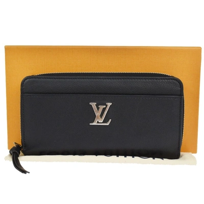 Pre-owned Louis Vuitton Lockme Leather Wallet () In Black