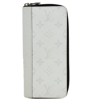 Pre-owned Louis Vuitton Zippy Wallet Vertical Leather Wallet () In White