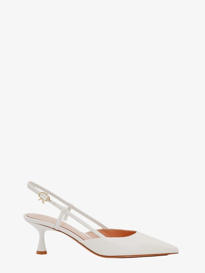 Gianvito Rossi Ascent 55 Leather Slingback Pumps In White