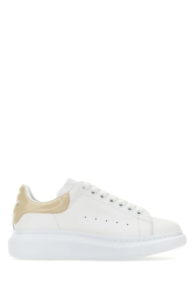 Alexander Mcqueen Man White Leather Sneakers With Grey Leather Heel