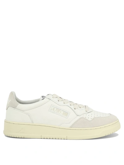 Autry Sneakers Open Low In White