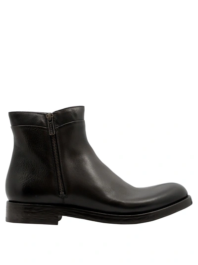 Doucal's Ankle Boots With Side Zip In Brown