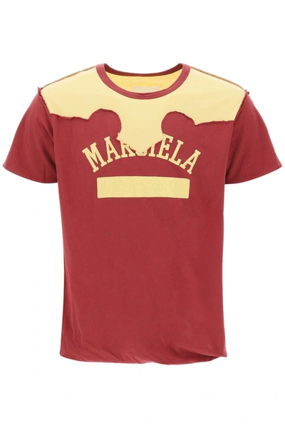 Maison Margiela Logo Print T-shirt In Burgundy