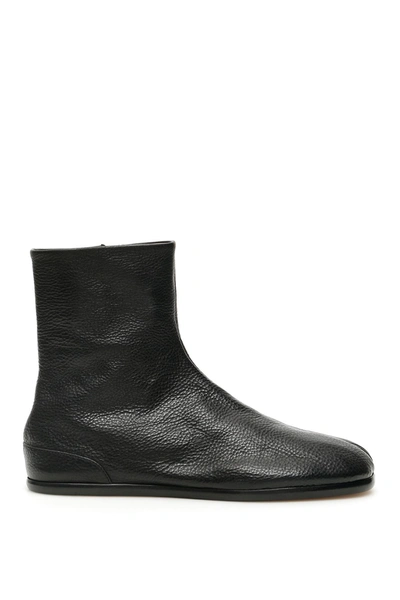 Maison Margiela Tabi Flat Boots In Black