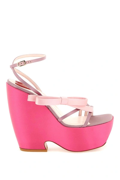 Roger Vivier Choc Bow Satin Wedge Sandals In Orchidea/aurora/rossetto Ch