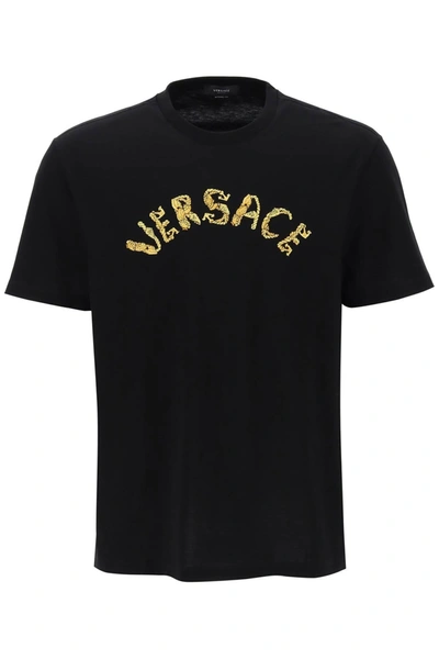 Versace Seashell Baroque-logo T-shirt In Black