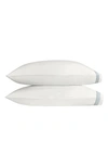 Matouk Felix Set Of 2 600 Thread Count Cotton Percale Pillowcases In Bone/ Pool