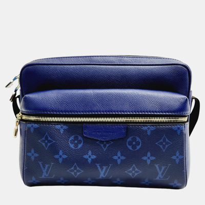 Pre-owned Louis Vuitton Outdoor Messenger Pm In Blue