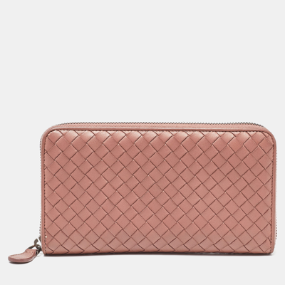 Pre-owned Bottega Veneta Old Rose Intrecciato Leather Zip Around Wallet In Pink