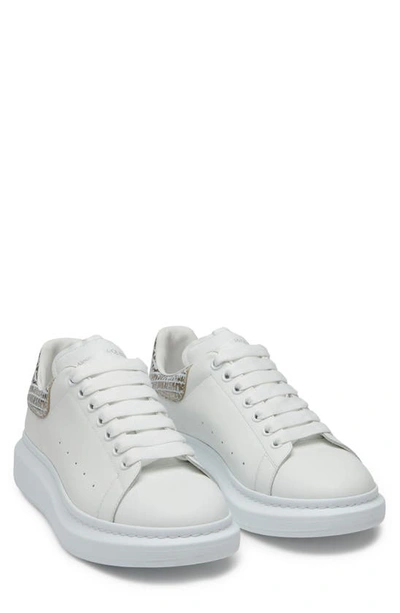 Alexander Mcqueen Oversize Sneaker In White/ Silver