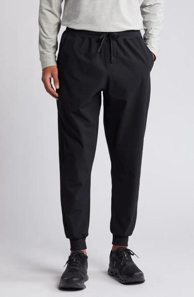 Zella Tricot Performance Joggers In Black