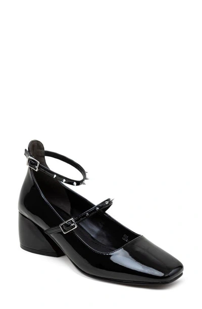 Lisa Vicky Saint Mary Jane Pump In Black Patent