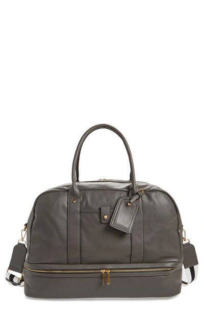 Mali + Lili Riley Vegan Leather Weekend Travel Bag In Charcoal