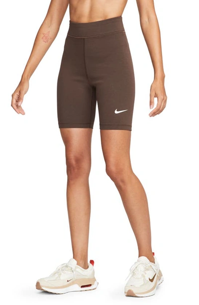 Nike Women's  Sportswear Classic High-waisted 8" Biker Shorts In Baroque Brown/ Sail