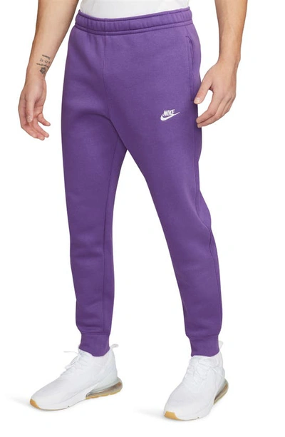 Nike Club Pocket Fleece Joggers In Purple Cosmos/ White