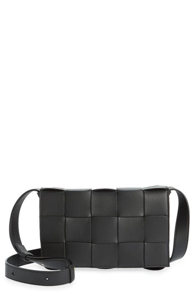 Bottega Veneta Intrecciato Leather Crossbody Bag In 8425 Black-gold