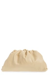 Bottega Veneta The Pouch Leather Clutch In 9782 Porridge-gold