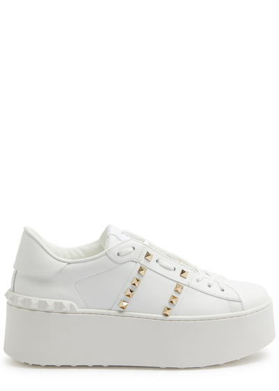 Valentino Garavani Rockstud Untitled Leather Flatform Sneakers In White