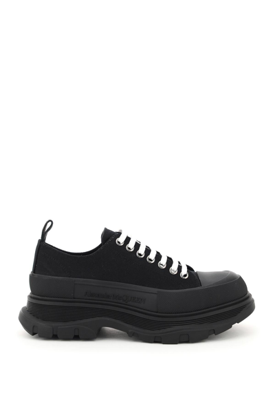 Alexander Mcqueen Tread Slick Sneakers In Black