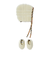 BURBERRY FLEECE HAT AND SLIPPERS GIFT SET