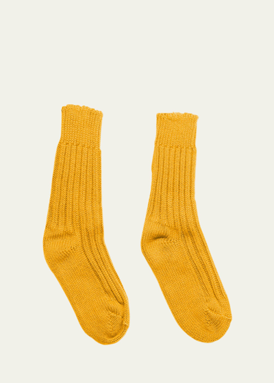 The Elder Statesman Yosemite Ribbed Cashmere Socks In Apricot