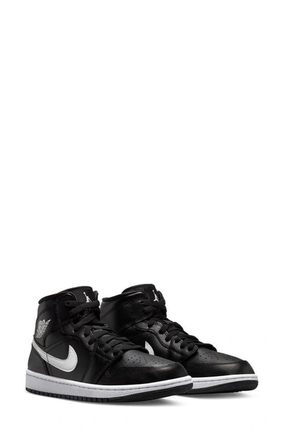 Jordan Air  1 Mid Sneakers In Black/ White/ Black