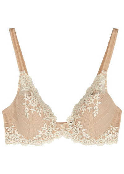 WACOAL EMBRACE LACE PLUNGE BRA